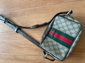 グッチ  （ブランドバッグ）の商品画像 - 査定依頼日：2025年12月10日 - 最高査定価格：25,000円