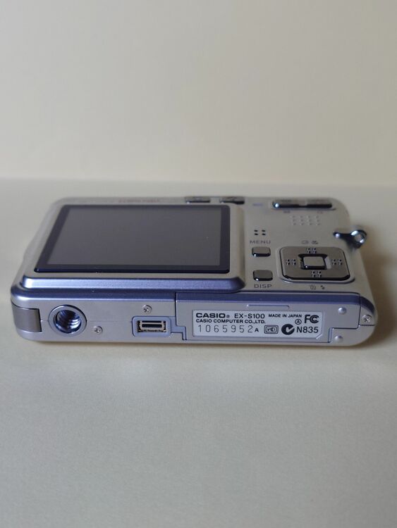 casio exilim ex-s100（カメラ）の商品画像 - 査定依頼日：2025年10月20日 - 最高査定価格：5,000円