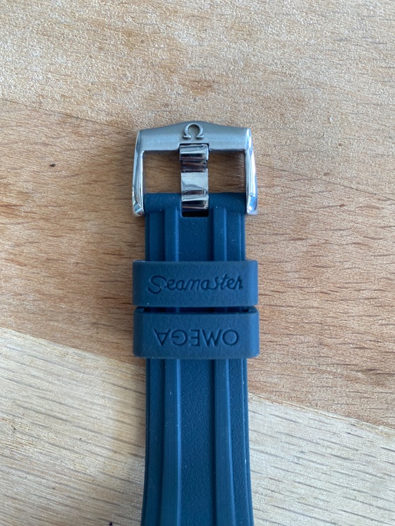 Ô-mê-ga シーマスター 5186586（高級時計）の商品画像 - 査定依頼日：2025年6月29日 - 最高査定価格：500,000円