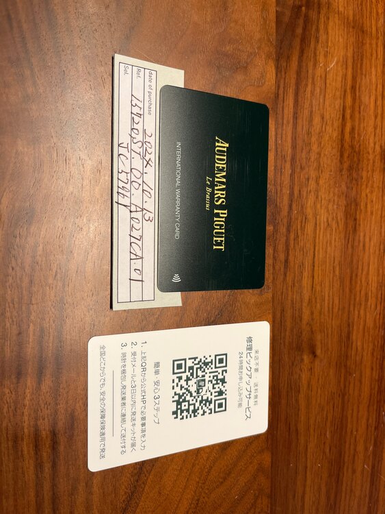 オーデマピゲ ロイヤルオークオフショア 15720ST.00.A027CA.0（高級時計）の商品画像 - 査定依頼日：2024年12月15日 - 最高査定価格：3,400,000円