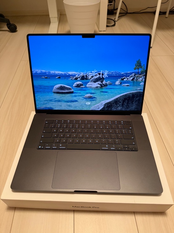 Z1MZ000CHJ/A　MacBook Pro M5 16インチ（PC・タブレット）の商品画像 - 査定依頼日：2026年8月2日 - 最高査定価格：250,100円