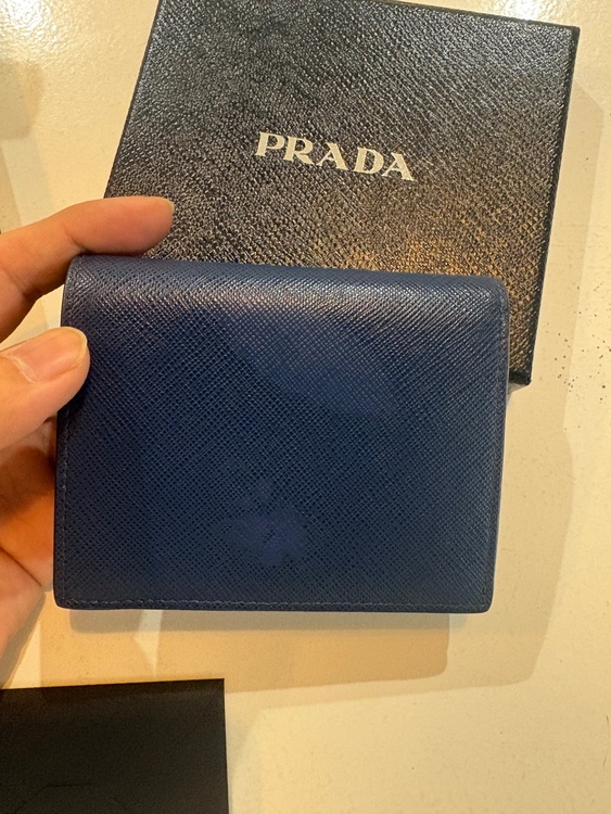 サフィアーノ　シャイン（ブランド財布・小物）の商品画像 - 査定依頼日：2026年2月12日 - 最高査定価格：10,000円