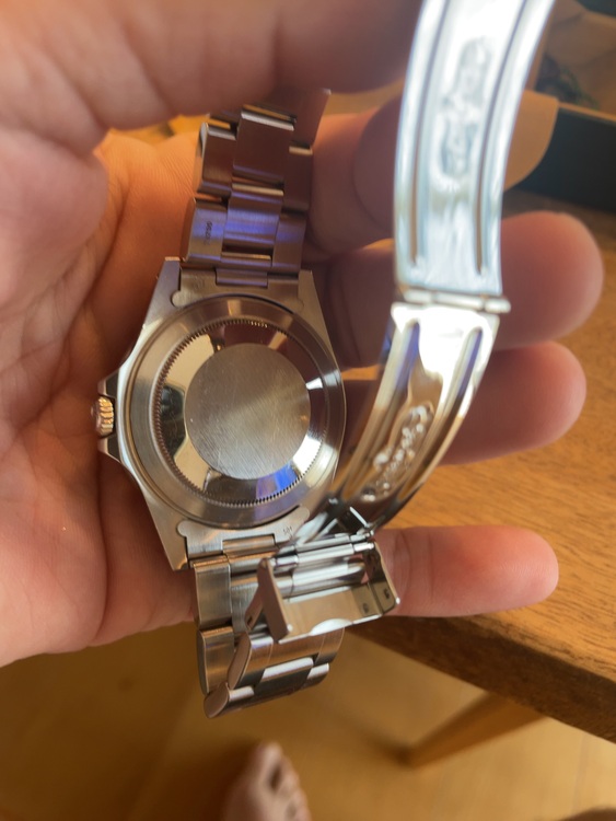 ロレックス エクスプローラー 1657（高級時計）の商品画像 - 査定依頼日：2025年8月31日 - 最高査定価格：1,150,000円