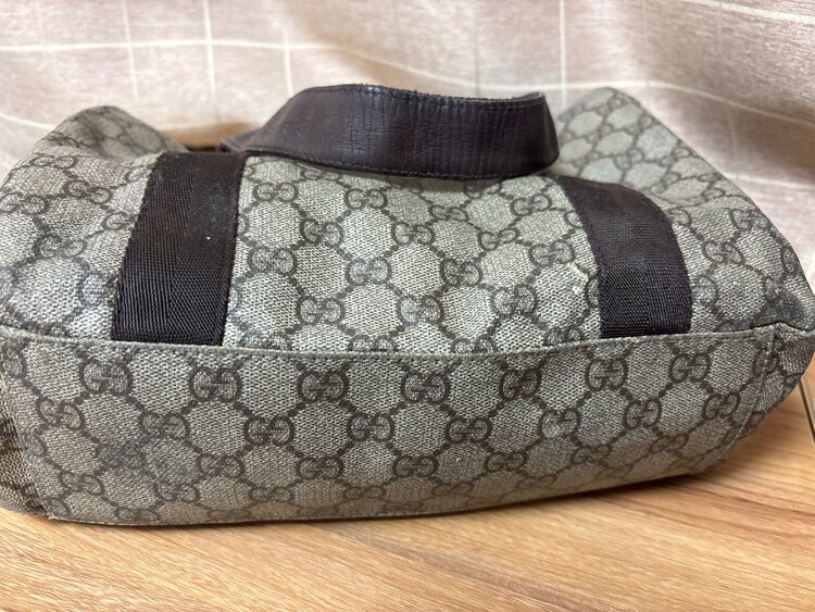 141976486628（ブランドバッグ）の商品画像 - 査定依頼日：2025年5月9日 - 最高査定価格：12,000円