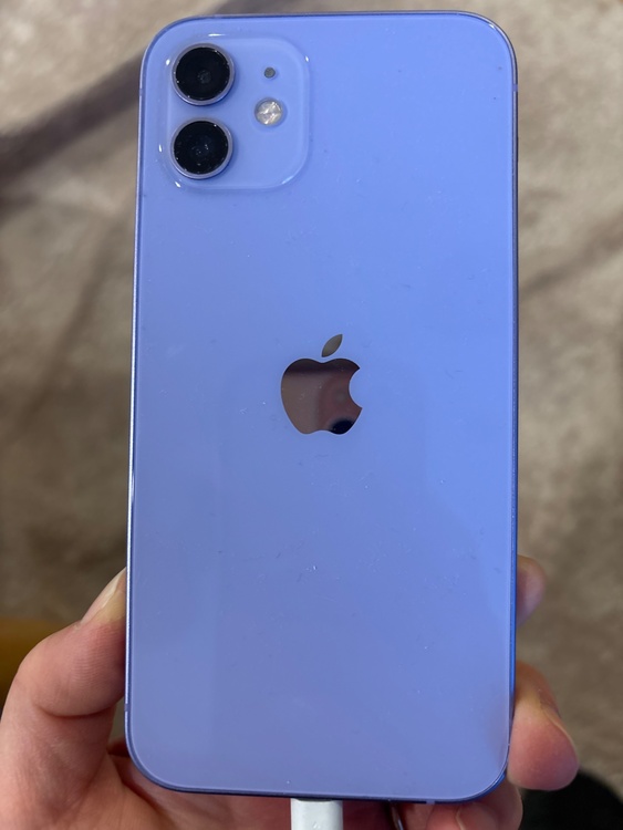 iPhone 12 128GB docomo（スマホ）の商品画像 - 査定依頼日：2026年3月23日 - 最高査定価格：24,000円