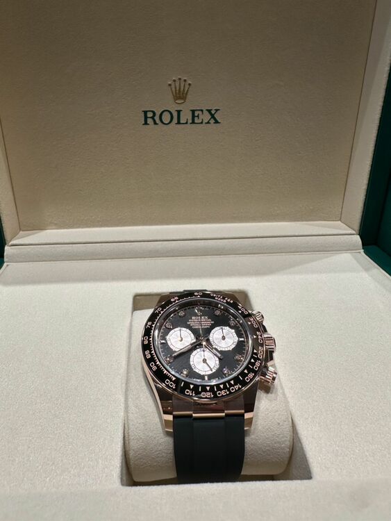 ロレックス デイトナ （高級時計）の商品画像 - 査定依頼日：2025年8月28日 - 最高査定価格：8,100,000円