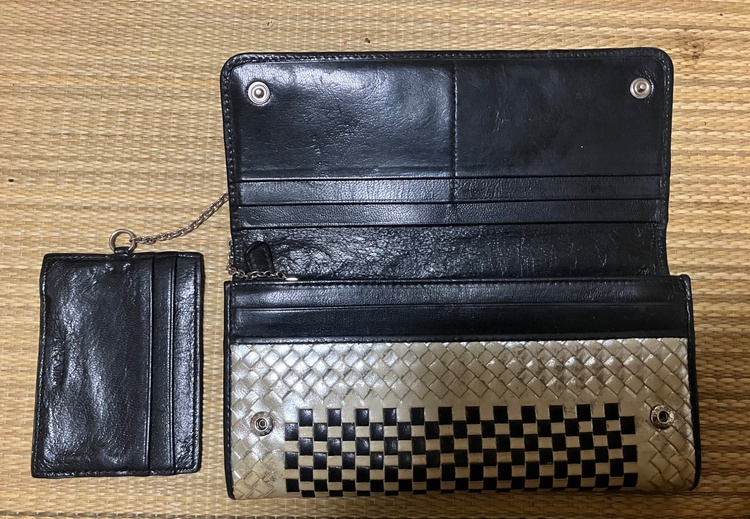 034MADRAS F0Q07 ARGENT＋MTU VAR.13（ブランド財布・小物）の商品画像 - 査定依頼日：2026年6月1日 - 最高査定価格：100,000円