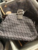 フェンディ  （ブランドバッグ）の商品画像 - 査定依頼日：2026年3月27日 - 最高査定価格：110,000円