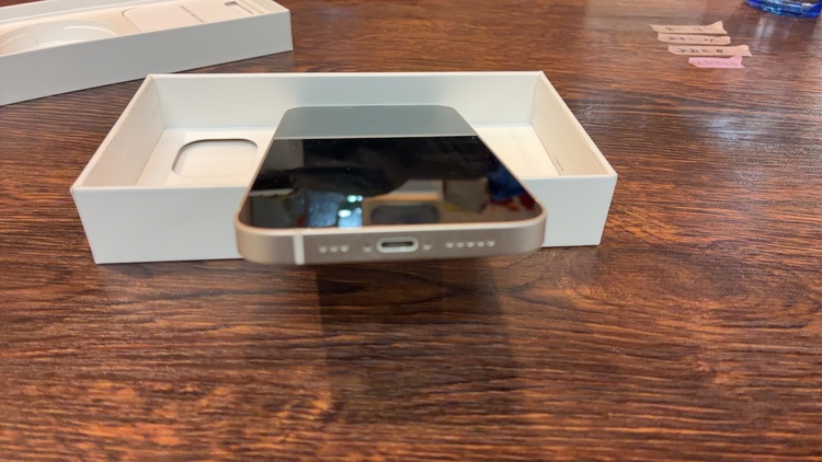 iPhone iPhone 14 256GB docomo（スマホ）の商品画像 - 査定依頼日：2026年7月19日 - 最高査定価格：51,000円