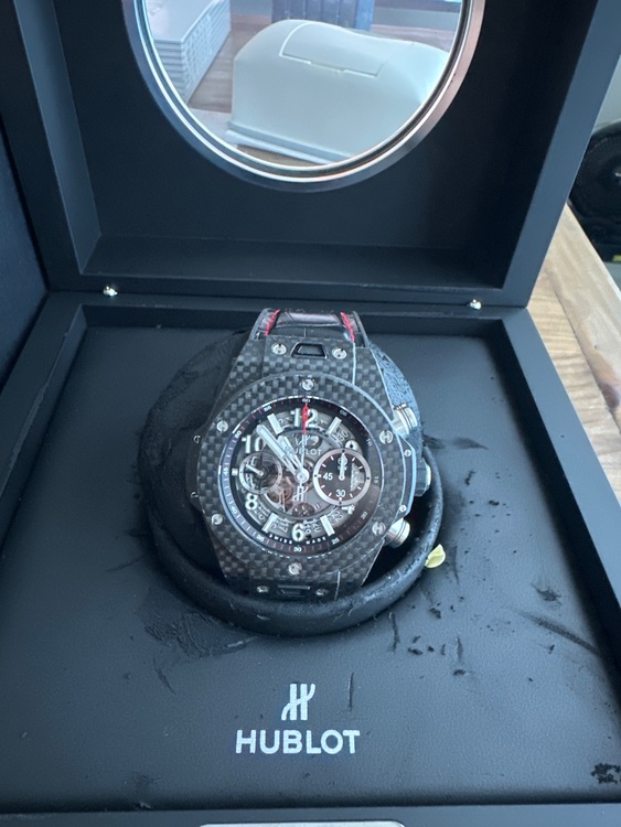 ウブロ ビックバン 411.QX.1170.（高級時計）の商品画像 - 査定依頼日：2025年7月25日 - 最高査定価格：1,300,000円