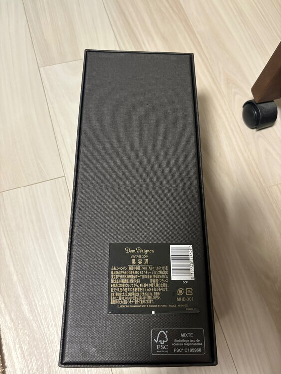 シャンパン ドン・ペリニヨン （お酒）の商品画像 - 査定依頼日：2025年4月29日 - 最高査定価格：19,000円