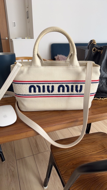 キャンバスロゴトート（ブランドバッグ）の商品画像 - 査定依頼日：2026年4月28日 - 最高査定価格：85,000円