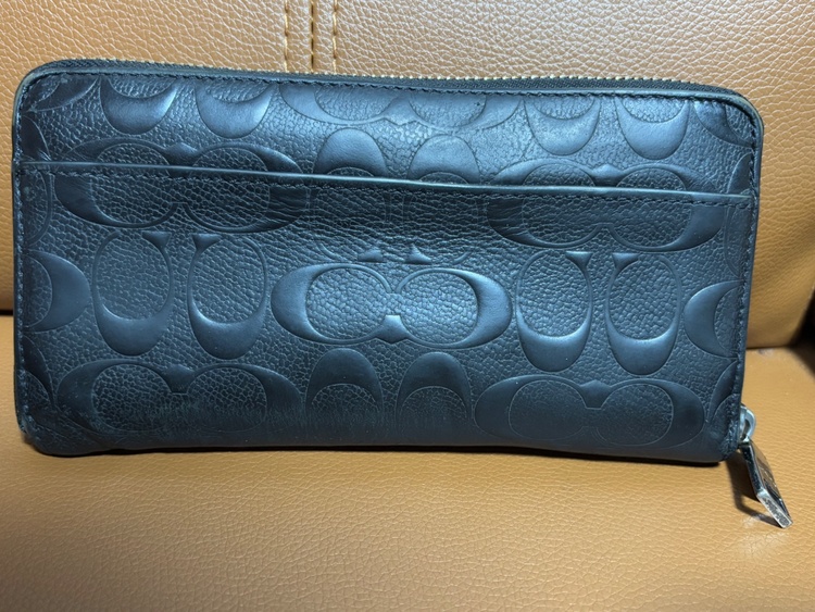 その他 コーチ （ブランドバッグ）の商品画像 - 査定依頼日：2025年12月30日 - 最高査定価格：100,000円