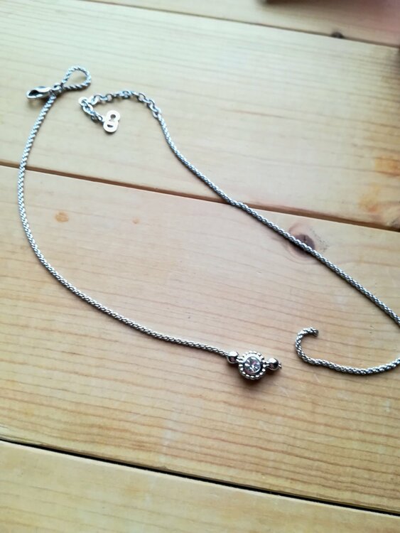 ネックレス（宝石）の商品画像 - 査定依頼日：2026年4月22日 - 最高査定価格：200,000円