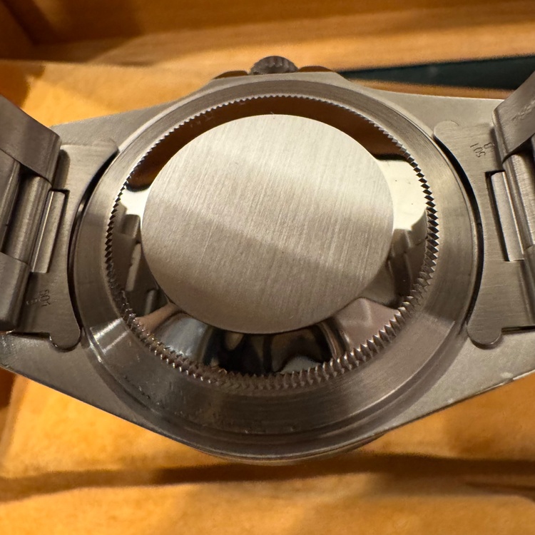 16570 極上品（高級時計）の商品画像 - 査定依頼日：2025年12月26日 - 最高査定価格：1,320,000円