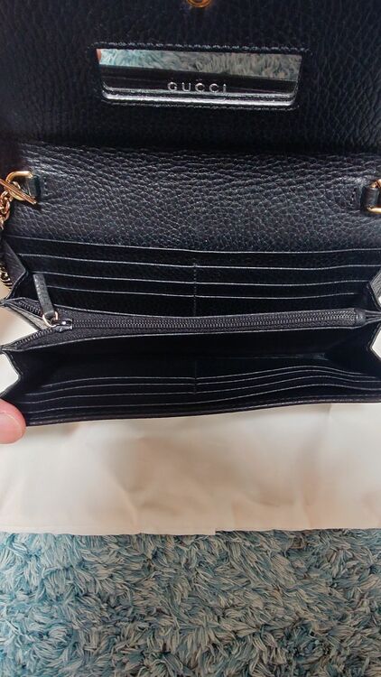 チェーンウォレット　ブラック　レザー　マーモント　長財布　546585　ショルダ（ブランドバッグ）の商品画像 - 査定依頼日：2025年8月23日 - 最高査定価格：50,000円