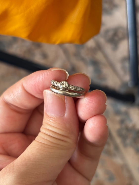 指輪（宝石）の商品画像 - 査定依頼日：2025年7月23日 - 最高査定価格：25,000円