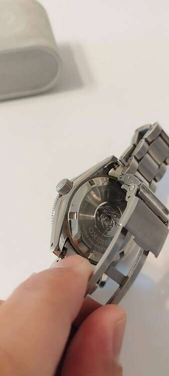 ダイバースキューバ（高級時計）の商品画像 - 査定依頼日：2025年2月4日 - 最高査定価格：70,000円