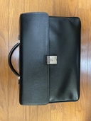 フェラガモ  （ブランドバッグ）の商品画像 - 査定依頼日：2025年8月7日 - 最高査定価格：5,000円