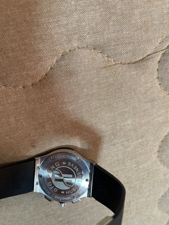 ウブロ（高級時計）の商品画像 - 査定依頼日：2026年1月18日 - 最高査定価格：730,000円