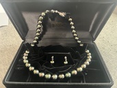 真珠のネックレスとピアス（宝石）の商品画像 - 査定依頼日：2025年11月20日 - 最高査定価格：50,000円