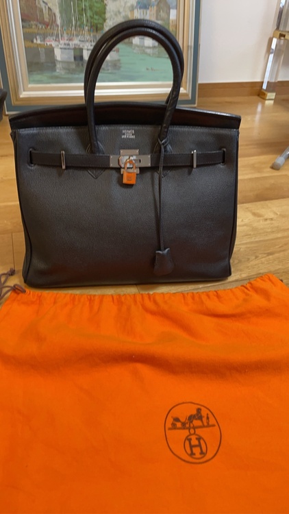 エルメス バーキン （ブランドバッグ）の商品画像 - 査定依頼日：2026年3月3日 - 最高査定価格：2,350,000円