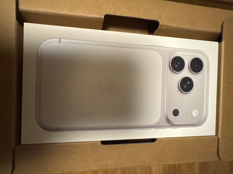 iPhone17pro 1TB（スマホ）の商品画像 - 査定依頼日：2026年1月9日 - 最高査定価格：232,000円