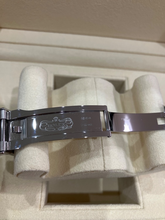 ロレックス エクスプローラー 22427（高級時計）の商品画像 - 査定依頼日：2026年2月22日 - 最高査定価格：1,460,000円