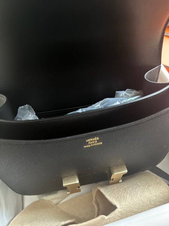 エルメス コンスタンス （ブランドバッグ）の商品画像 - 査定依頼日：2025年3月19日 - 最高査定価格：1,900,000円