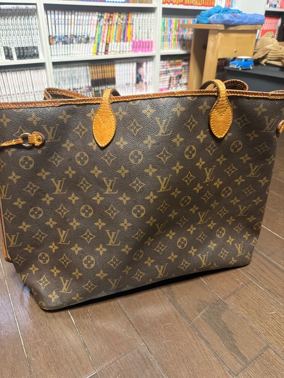 ルイヴィトン（ブランドバッグ）の商品画像 - 査定依頼日：2026年10月28日 - 最高査定価格：50,000円