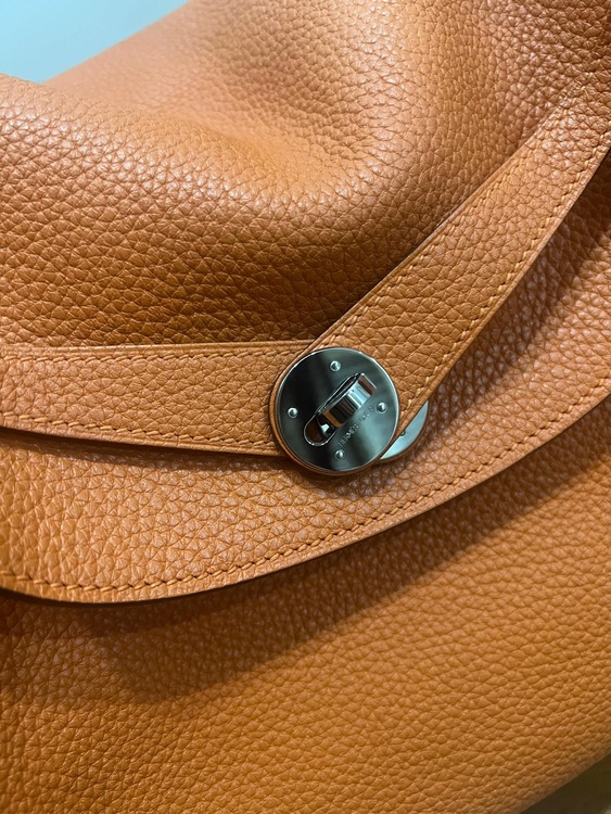 リンディ34（ブランドバッグ）の商品画像 - 査定依頼日：2025年8月21日 - 最高査定価格：460,000円