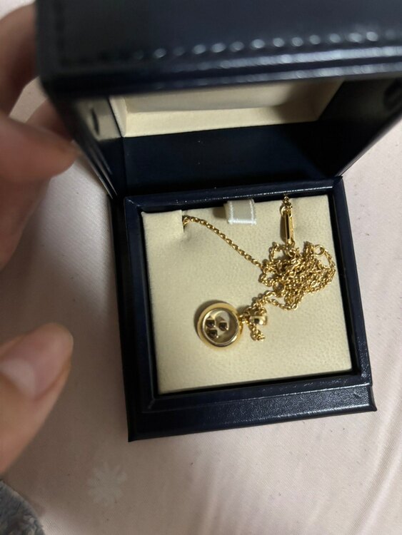 ショパール ハッピーダイヤモンド （高級時計）の商品画像 - 査定依頼日：2025年4月27日 - 最高査定価格：150,000円