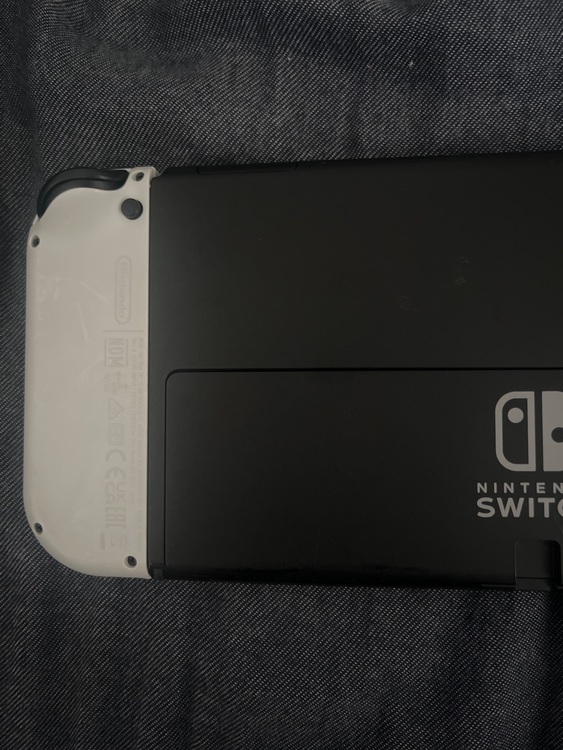 任天堂スイッチ（ゲーム機本体・ゲームソフト）の商品画像 - 査定依頼日：2025年8月6日 - 最高査定価格：20,000円