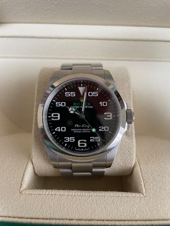 ロレックス エアキング 126900（高級時計）の商品画像 - 査定依頼日：2025年6月8日 - 最高査定価格：1,150,000円