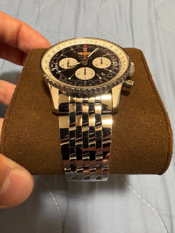 NAVITIMER B01 Japan Special Edition（高級時計）の商品画像 - 査定依頼日：2026年5月7日 - 最高査定価格：720,000円