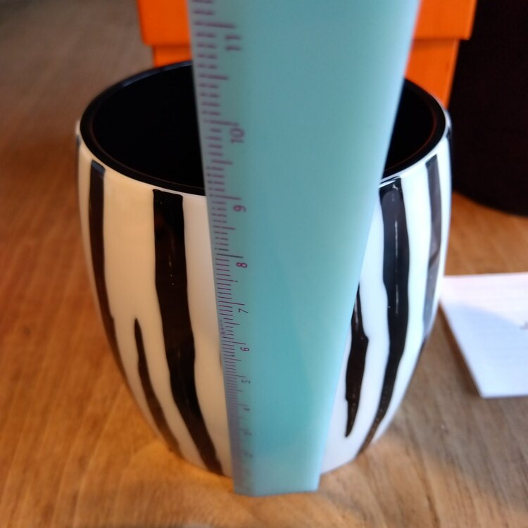 ラッカーウッド　バンブーウッド（ブランド財布・小物）の商品画像 - 査定依頼日：2025年5月7日 - 最高査定価格：5,500円