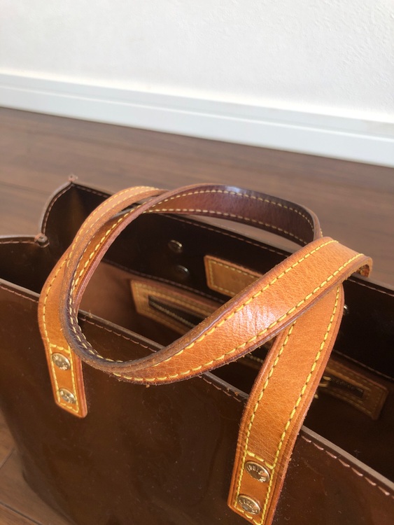 ヴェルニ（ブランドバッグ）の商品画像 - 査定依頼日：2025年6月29日 - 最高査定価格：30,000円