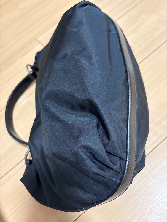 プラダ（ブランドバッグ）の商品画像 - 査定依頼日：2026年9月5日 - 最高査定価格：30,000円
