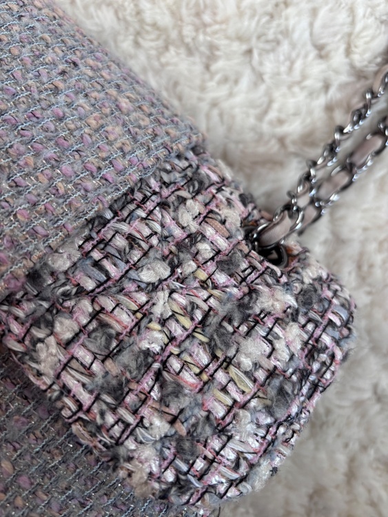 ツイード　チェーンバッグ（ブランドバッグ）の商品画像 - 査定依頼日：2026年1月11日 - 最高査定価格：300,000円