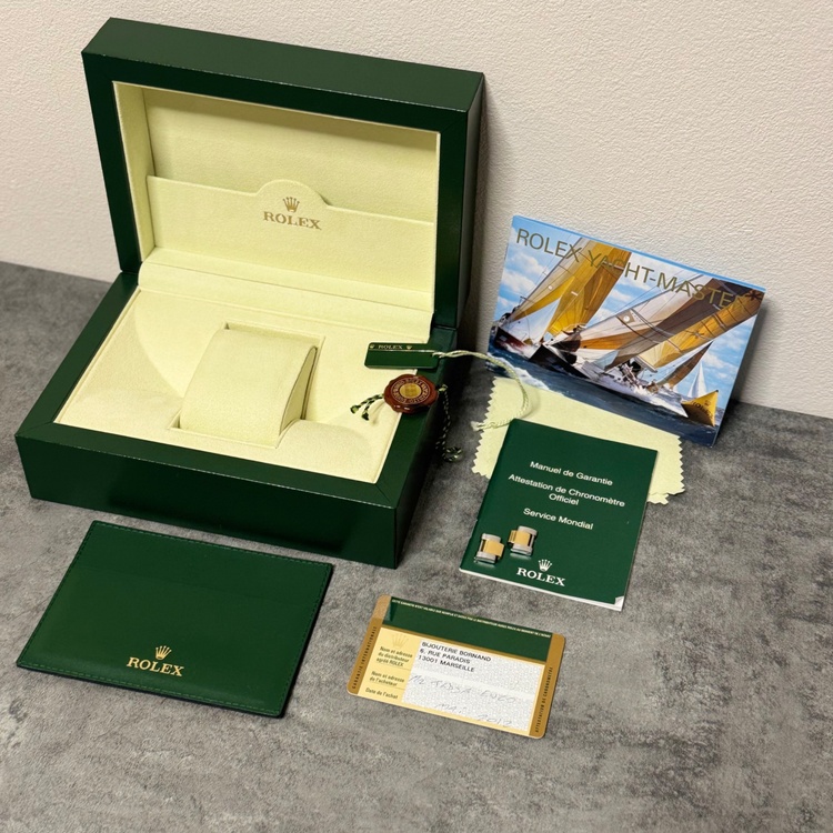 ROLEX ヨットマスター 168623 シルバー コンビ 箱保証書付（高級時計）の商品画像 - 査定依頼日：2026年10月20日 - 最高査定価格：1,000,000円