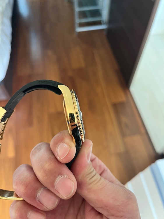 ロレックス ヨットマスター 22665（高級時計）の商品画像 - 査定依頼日：2026年1月24日 - 最高査定価格：5,200,000円