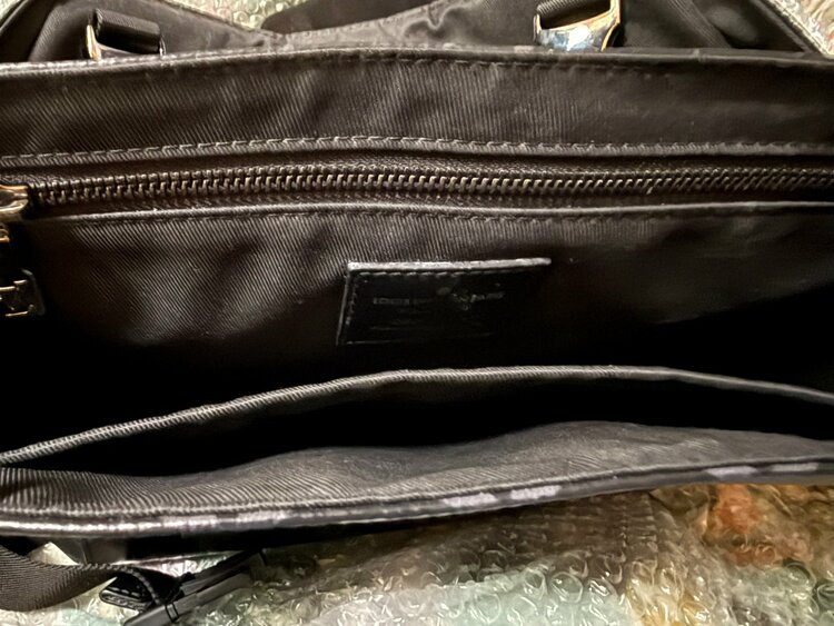 メッセンジャー･ヴォワヤージュ PM　M40511（ブランドバッグ）の商品画像 - 査定依頼日：2025年12月12日 - 最高査定価格：200,000円