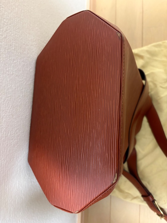 サックデポール （ブランドバッグ）の商品画像 - 査定依頼日：2026年1月5日 - 最高査定価格：40,000円