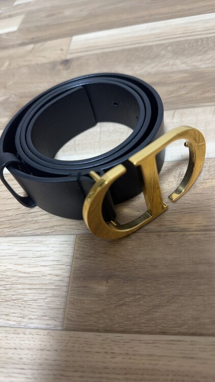 ベルト（古着・ファッション）の商品画像 - 査定依頼日：2025年2月24日 - 最高査定価格：30,000円