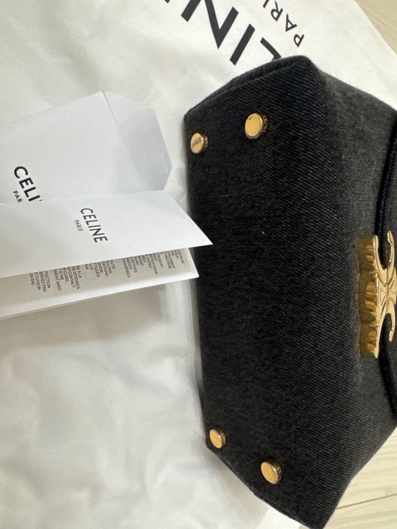 TEEN NINO BAG IN DENIM（ブランドバッグ）の商品画像 - 査定依頼日：2026年9月20日 - 最高査定価格：250,000円