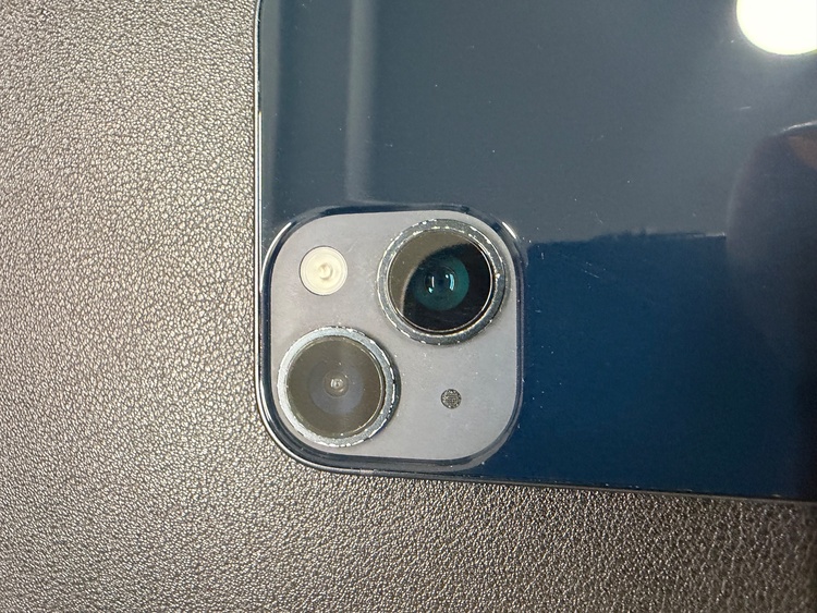 iPhone iPhone 14 128GB SIMフリー（スマホ）の商品画像 - 査定依頼日：2026年6月10日 - 最高査定価格：36,000円