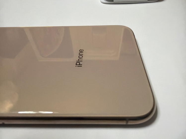 iPhone XS ゴールド、(詳細は下記)（スマホ）の商品画像 - 査定依頼日：2026年3月9日 - 最高査定価格：15,000円