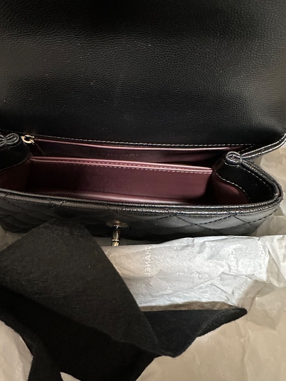 ココココハンドル 24センチ ブラック 3way（ブランドバッグ）の商品画像 - 査定依頼日：2025年12月27日 - 最高査定価格：700,000円