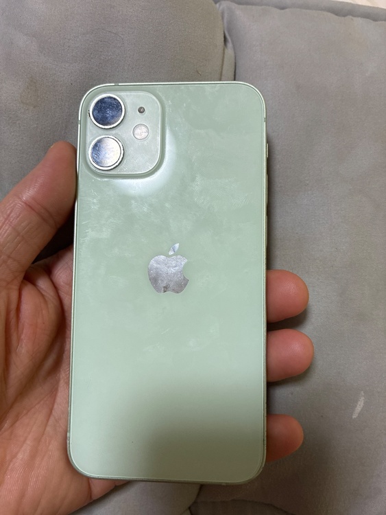 iPhone iPhone 12 mini 64GB 楽天モバイル（スマホ）の商品画像 - 査定依頼日：2026年8月13日 - 最高査定価格：19,000円