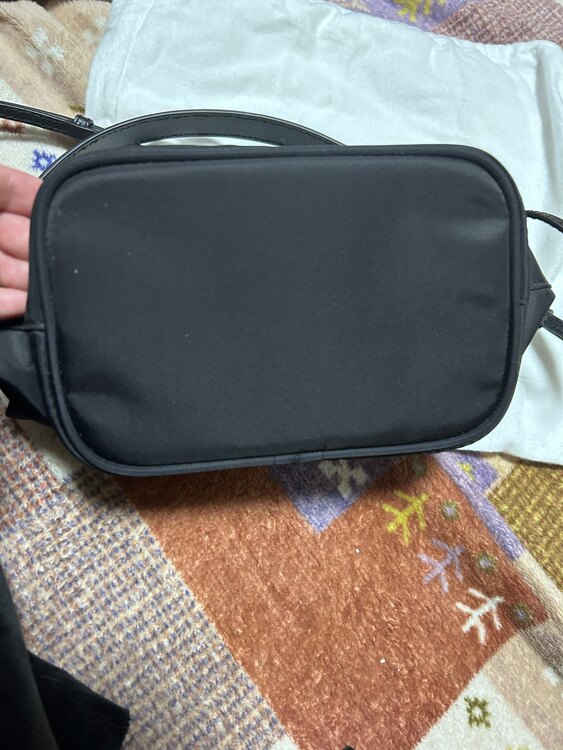 プラダ  （ブランドバッグ）の商品画像 - 査定依頼日：2025年2月21日 - 最高査定価格：130,000円